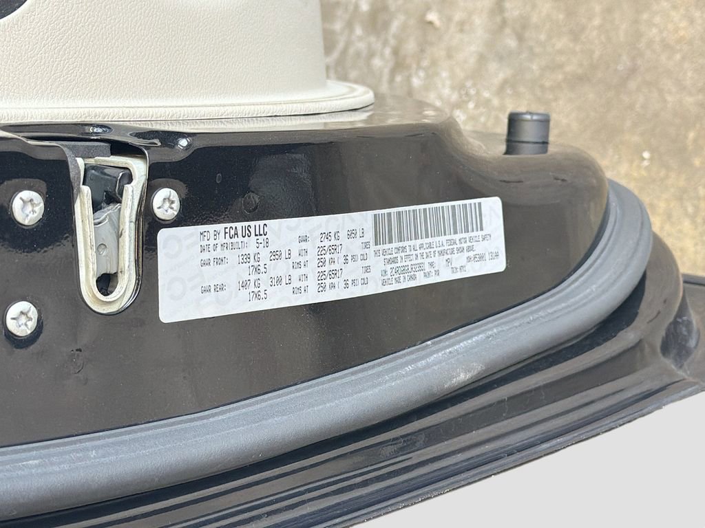 Used 2018 Dodge Grand Caravan SE w/ UConnect Hands-Free Group image 33