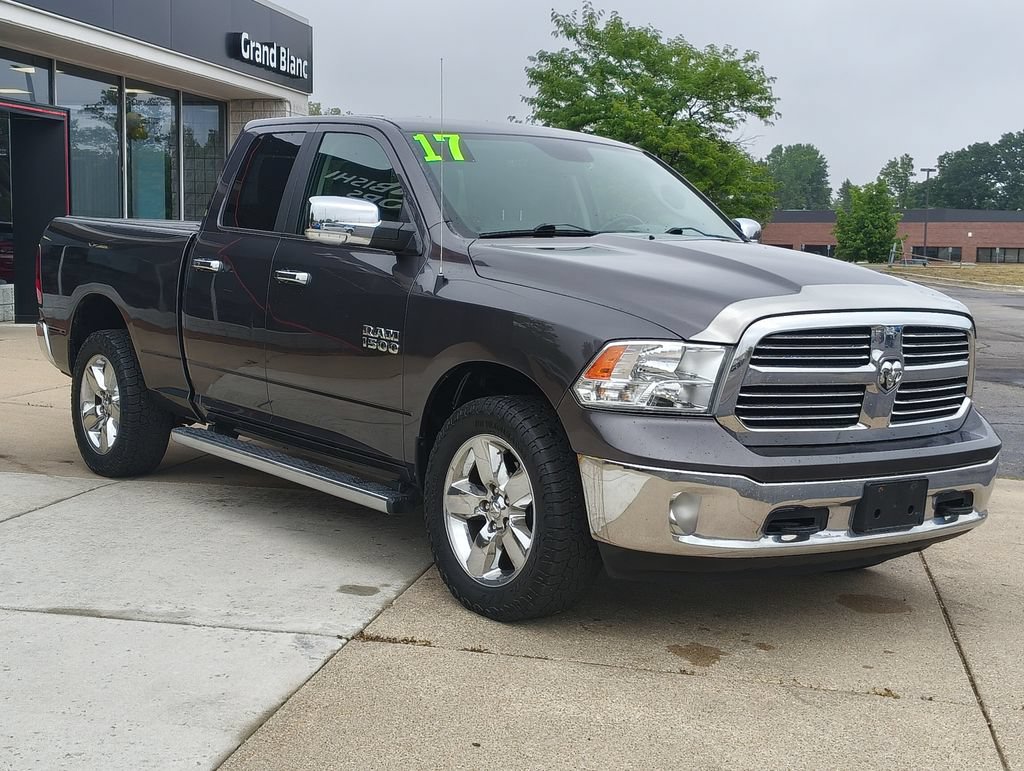 Used 2017 RAM 1500 Big Horn AWD/4WD image 3