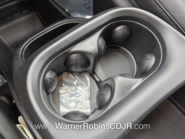 New 2026 Chrysler Pacifica Select FWD image 23