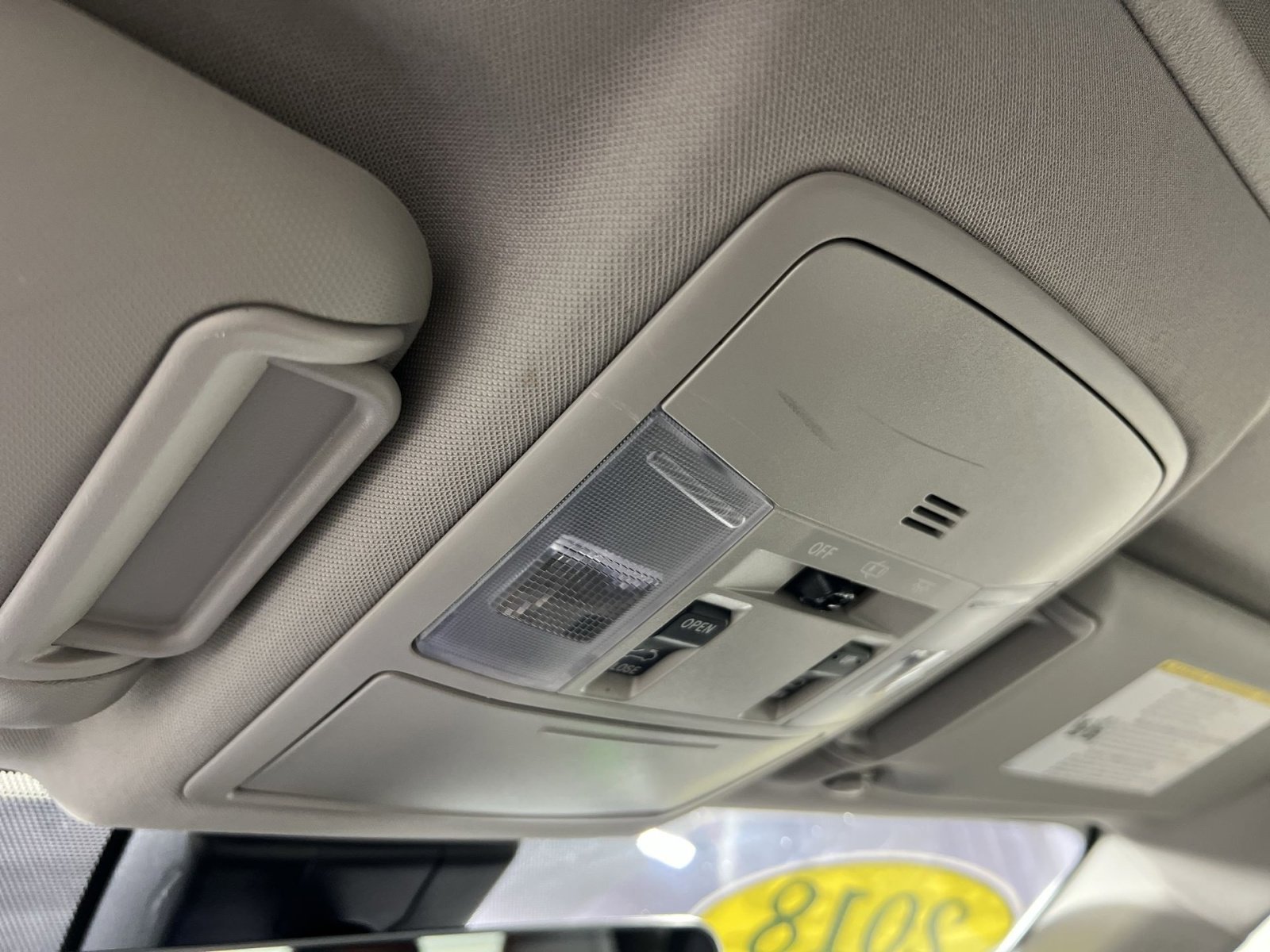 Used 2018 Toyota RAV4 Limited image 35