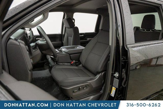 New 2025 Chevrolet Silverado 2500 Custom w/ Custom Value Package image 4