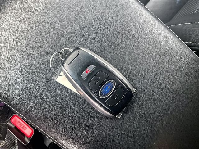 Used 2016 Subaru Outback 2.5i Limited AWD/4WD image 11
