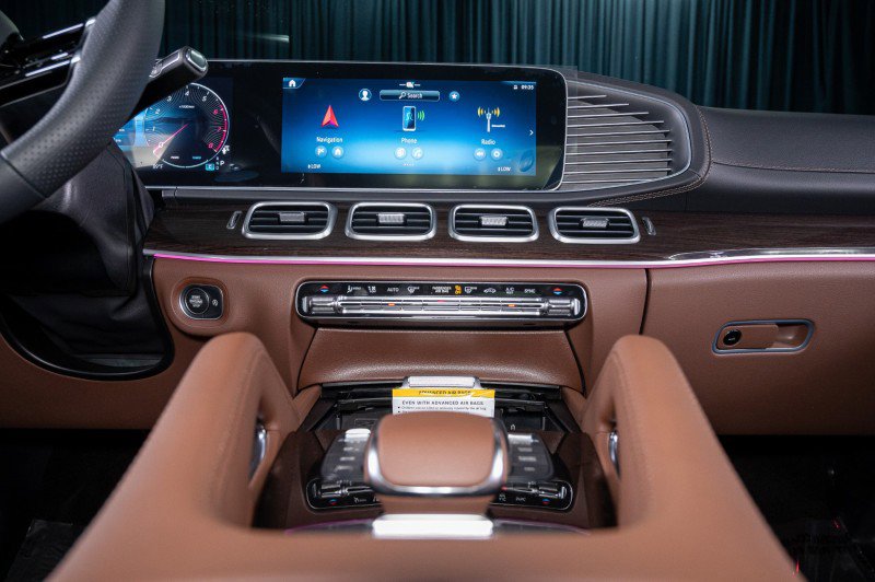 New 2025 Mercedes-Benz GLS 450 4MATIC image 22