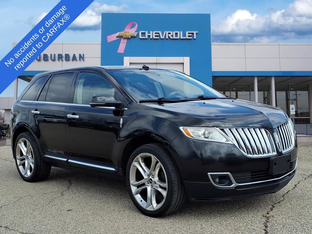Used 2013 Lincoln MKX AWD image 3