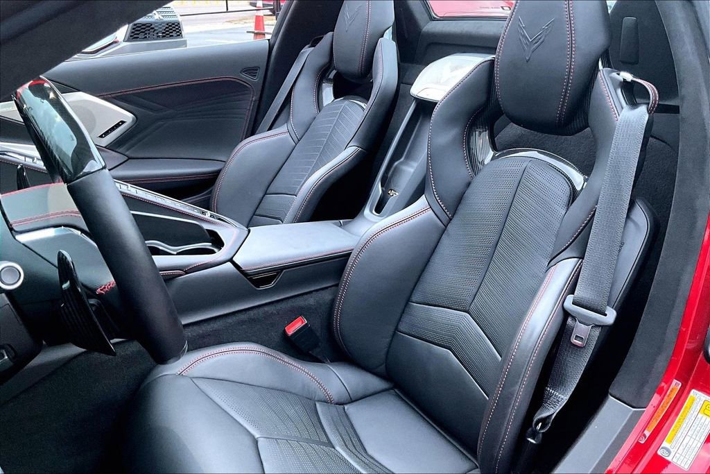 Used 2023 Chevrolet Corvette Z06 image 19
