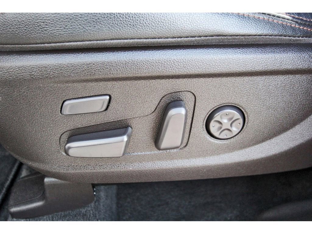 Used 2019 Hyundai Santa Fe Ultimate image 30