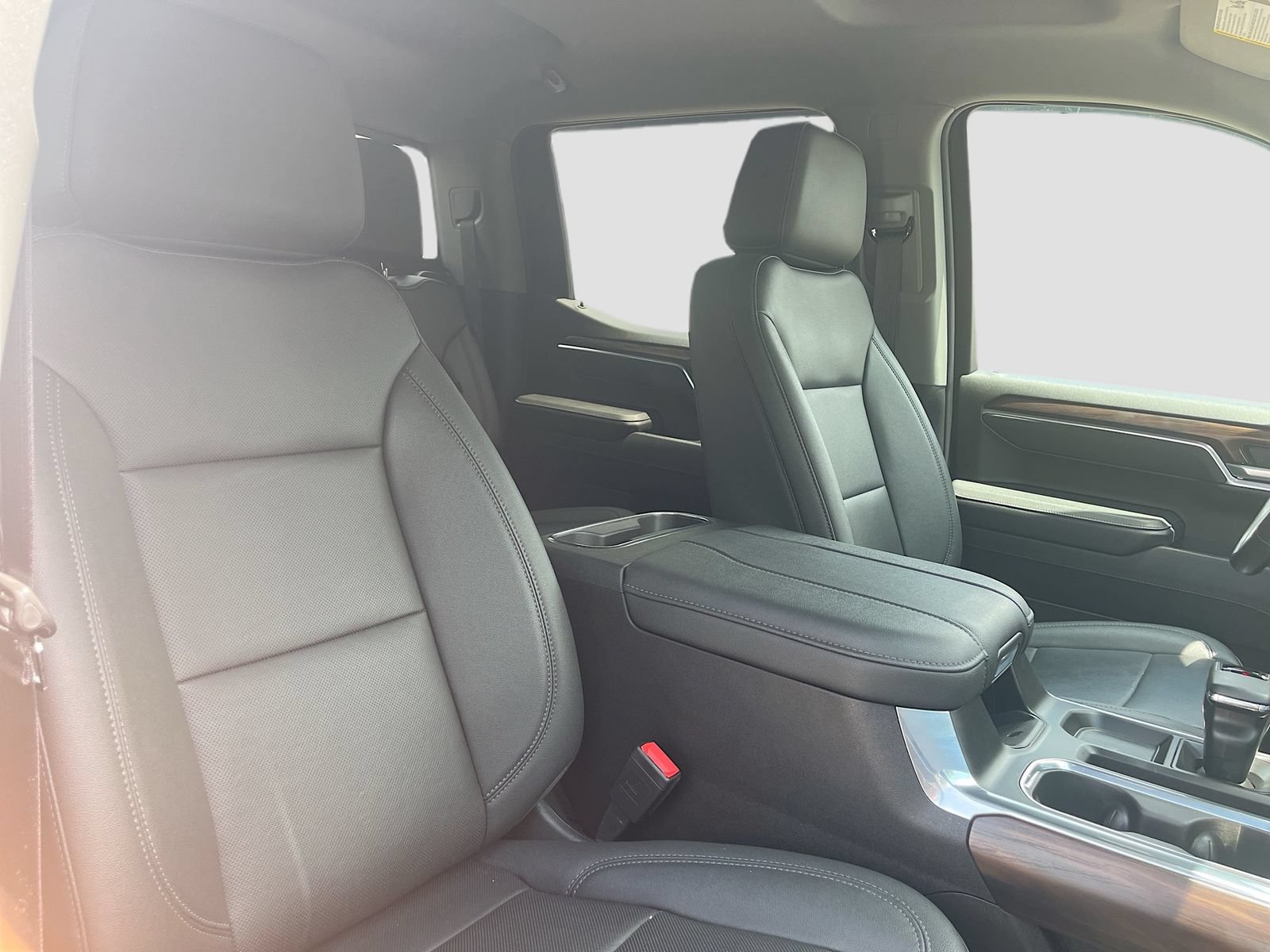 Used 2023 GMC Sierra 1500 SLT w/ SLT Premium Plus Package AWD/4WD image 29