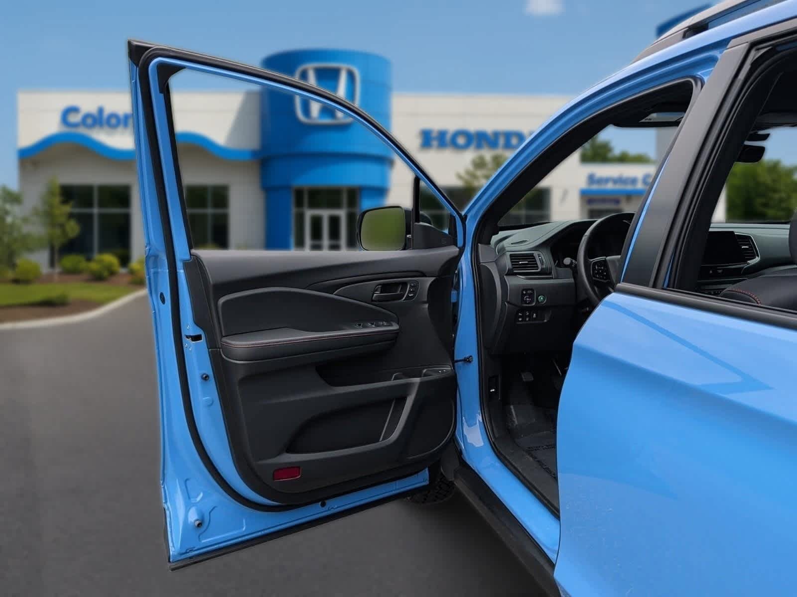 Used 2024 Honda Passport TrailSport image 11