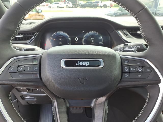 New 2026 Jeep Grand Cherokee L 4WD image 9