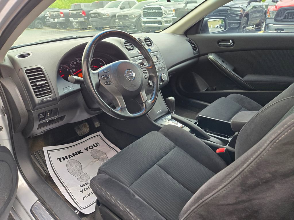 Used 2012 Nissan Altima 3.5 SR FWD image 8