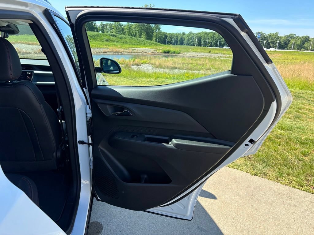 New 2027 Chevrolet Bolt RS FWD image 29
