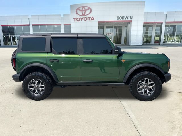 Used 2023 Ford Bronco Badlands AWD/4WD image 6