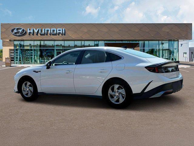 New 2025 Hyundai Sonata SE image 4