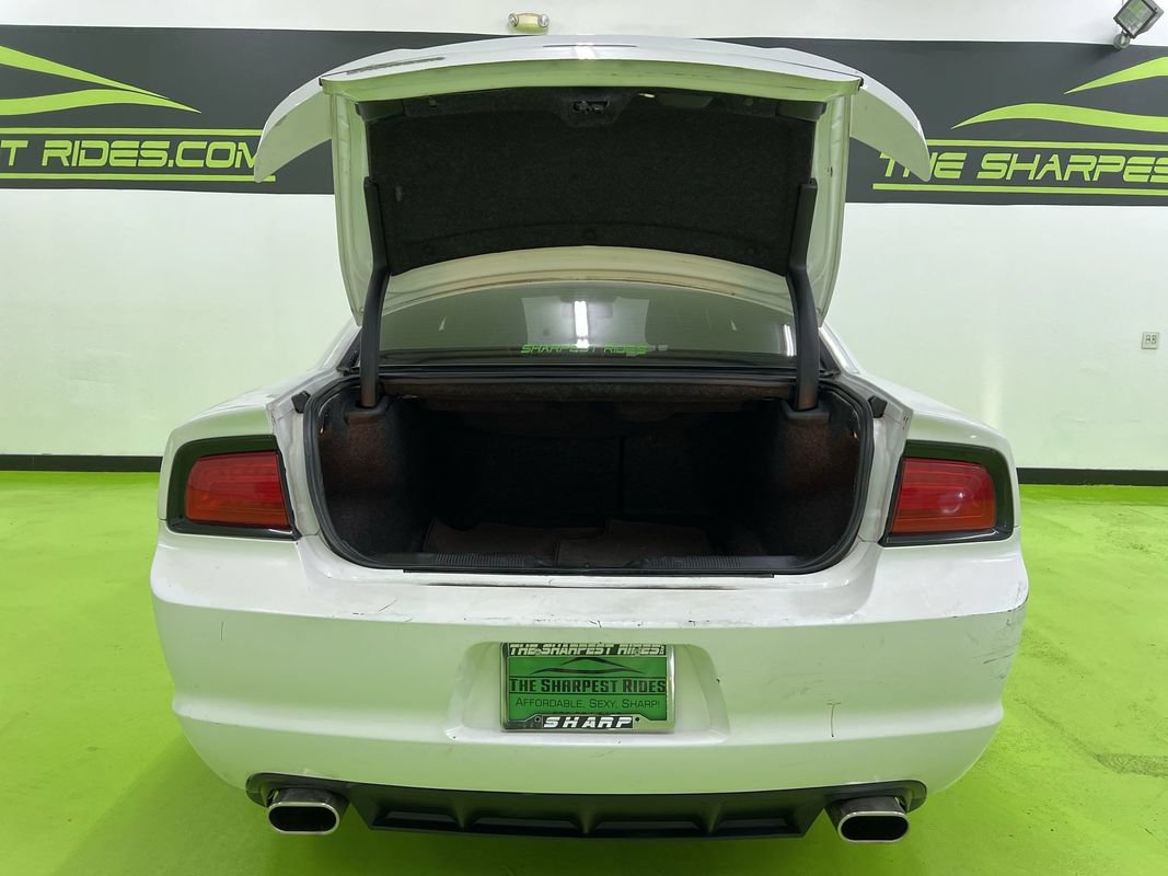 Used 2011 Dodge Charger Rallye RWD image 9