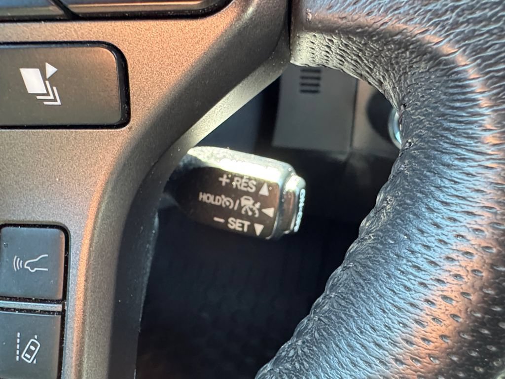 Used 2021 Toyota Tacoma TRD Sport AWD/4WD image 32