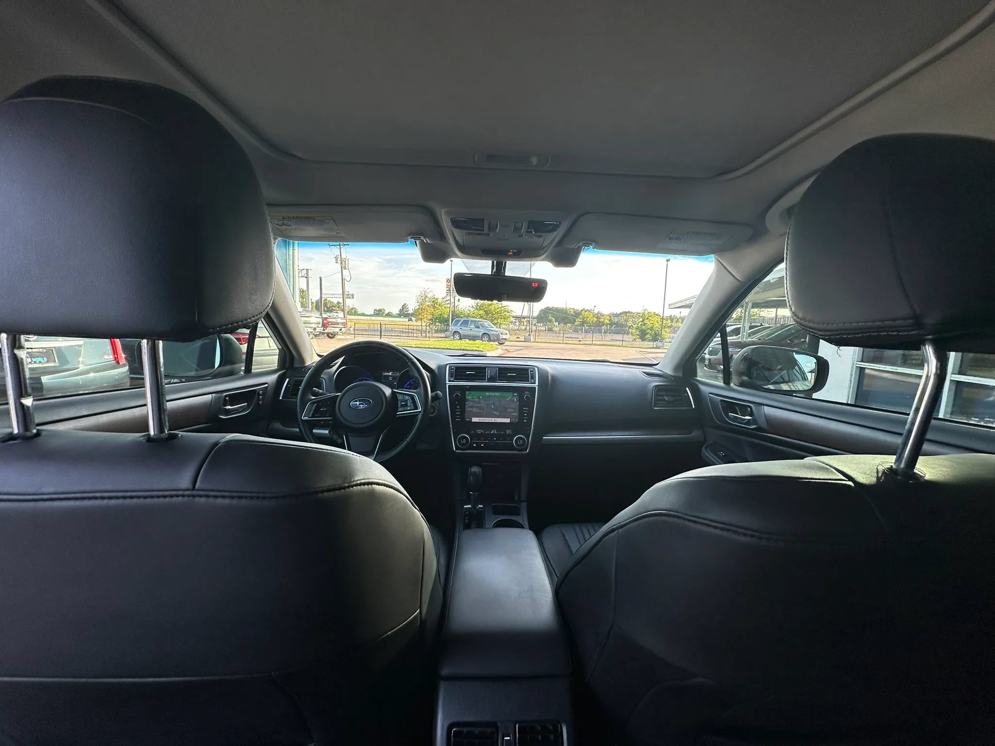 Used 2018 Subaru Outback 3.6R Limited AWD/4WD image 17