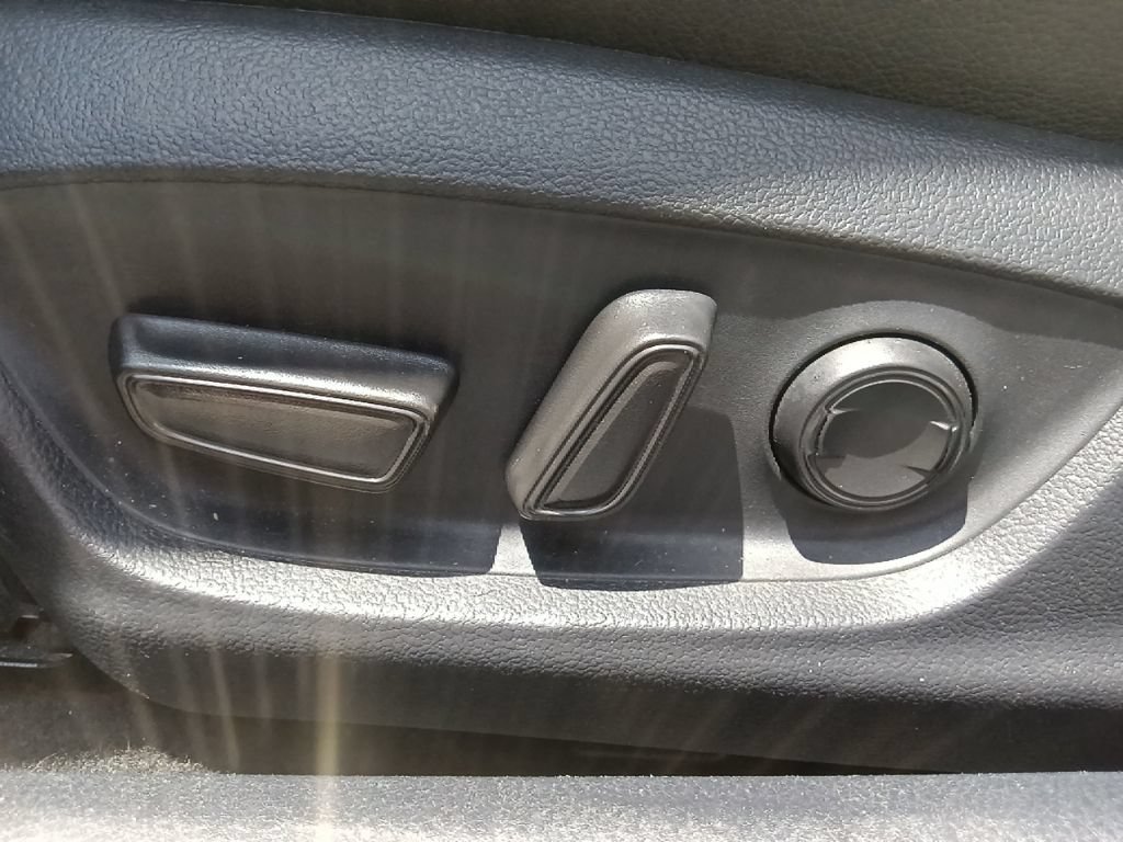 Used 2024 Toyota Camry XSE w/ Navigation Package FWD image 16