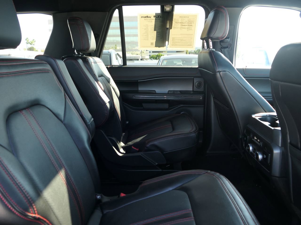 Used 2021 Ford Expedition Limited image 29