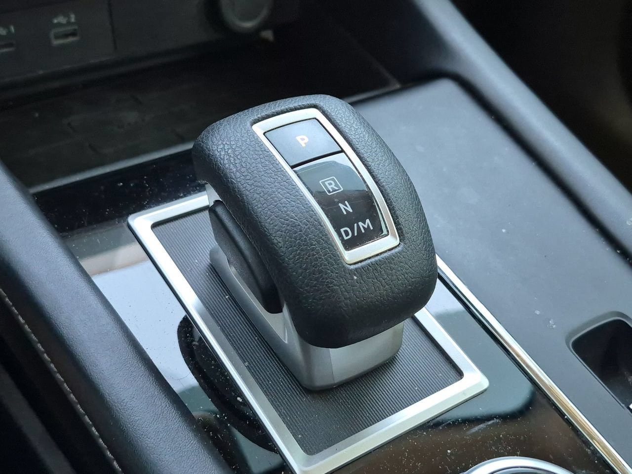 Used 2024 Mitsubishi Outlander ES AWD/4WD image 14