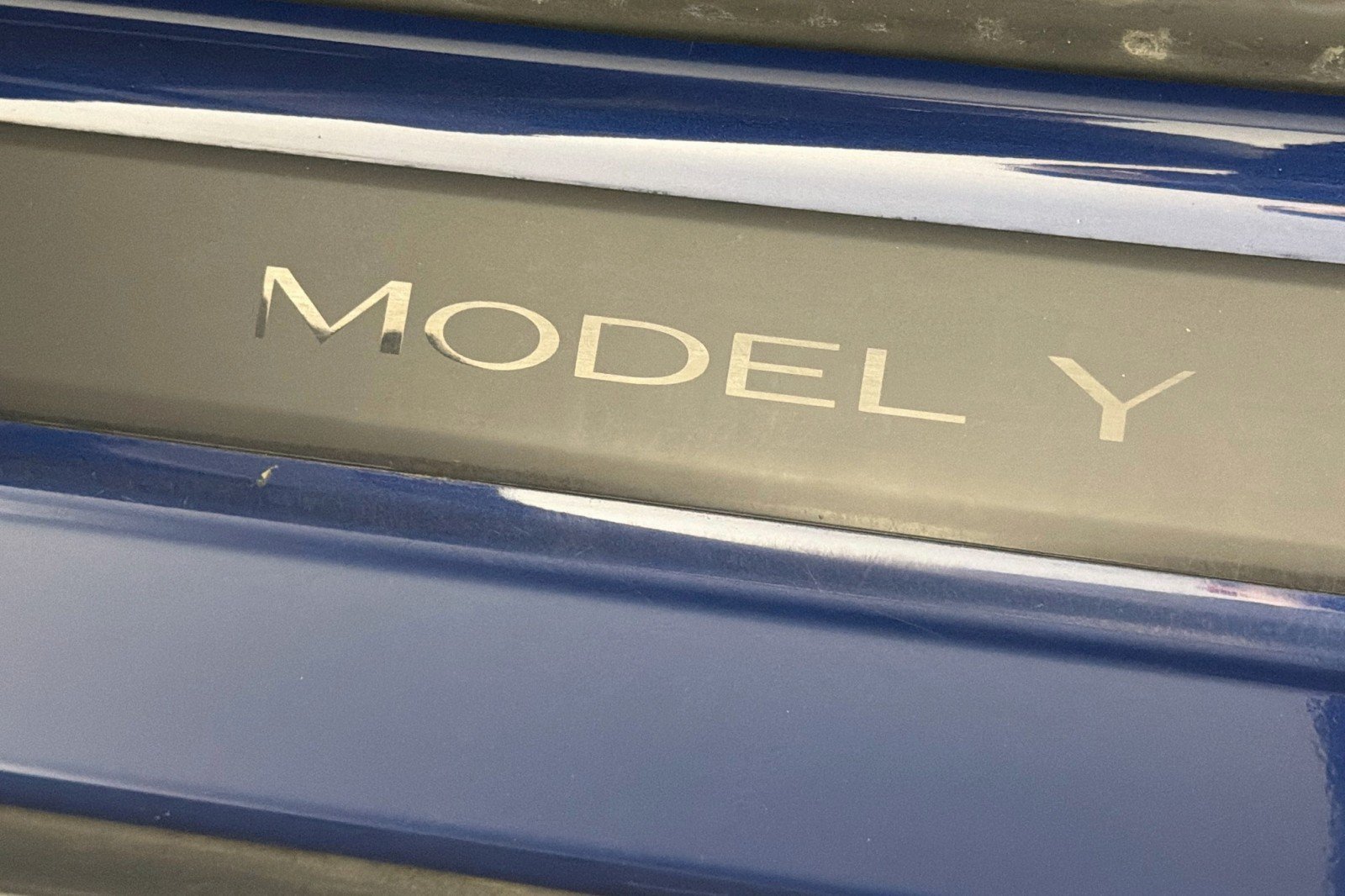 Used 2022 Tesla Model Y Long Range AWD/4WD image 9