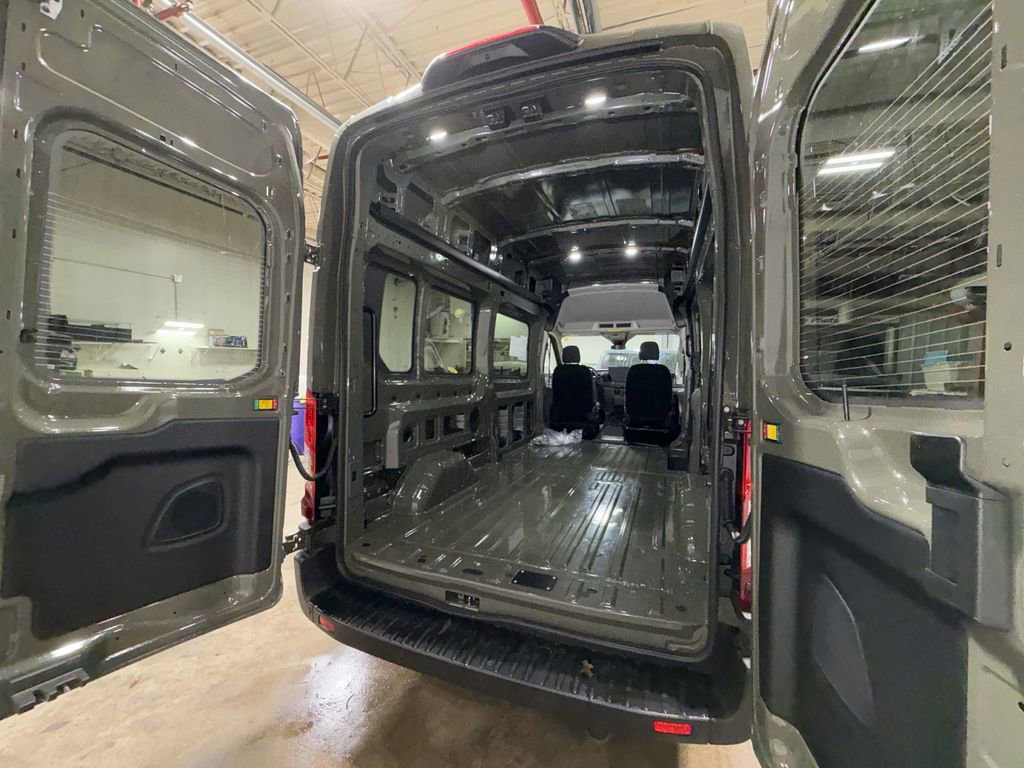 Used 2026 Ford E-Transit 148 High Roof w/ Parcel Delivery Package RWD image 21