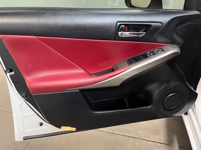 Used 2016 Lexus IS 200t w/ F Sport Package RWD image 20