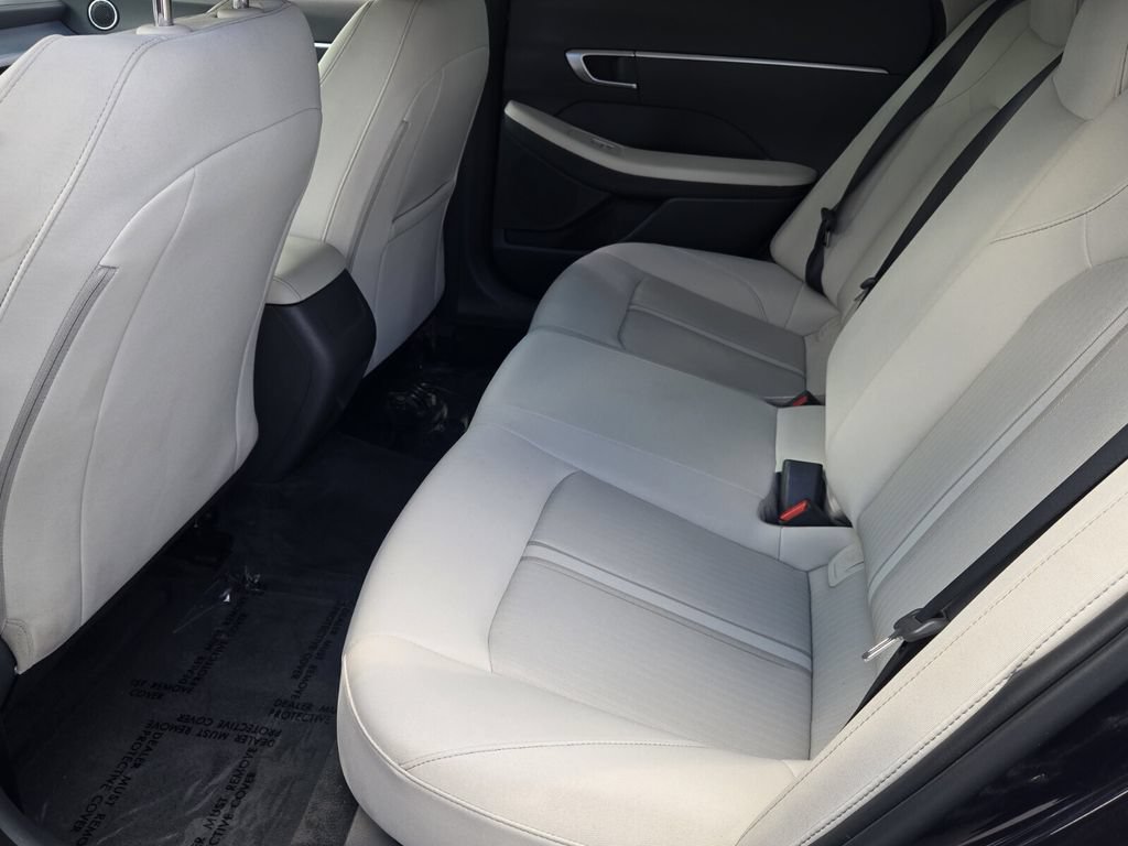 Certified 2025 Hyundai Sonata SE FWD image 11