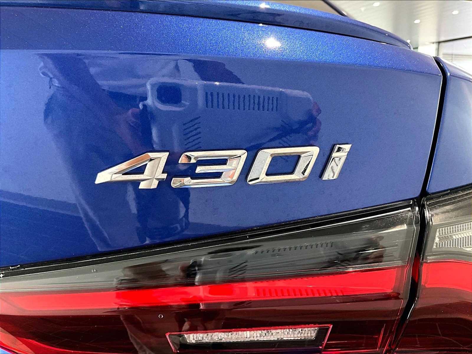 Used 2025 BMW 430i xDrive w/ M Sport Package image 36