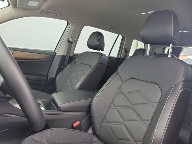 Used 2026 Volkswagen Atlas SE FWD image 17