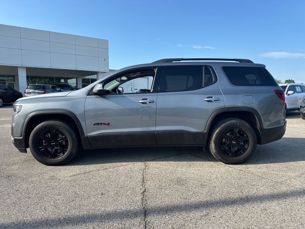 Used 2021 GMC Acadia AT4 w/ Technology Package AWD/4WD image 3