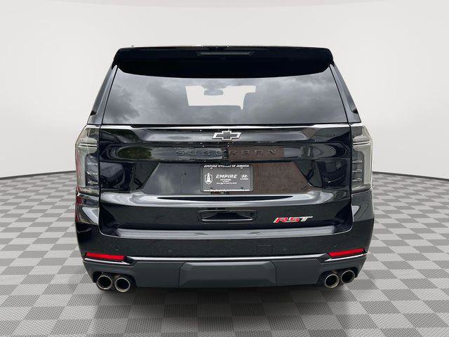 Used 2026 Chevrolet Suburban RST w/ Comfort Package AWD/4WD image 3
