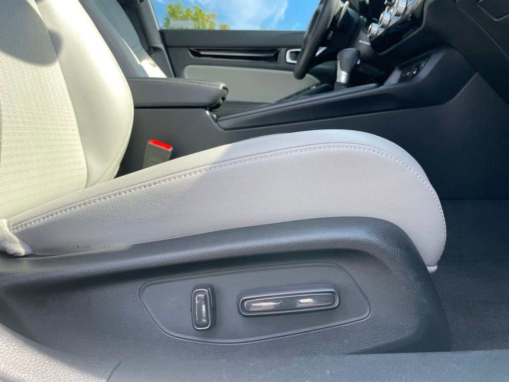 Certified 2026 Honda Civic Sport Touring image 31