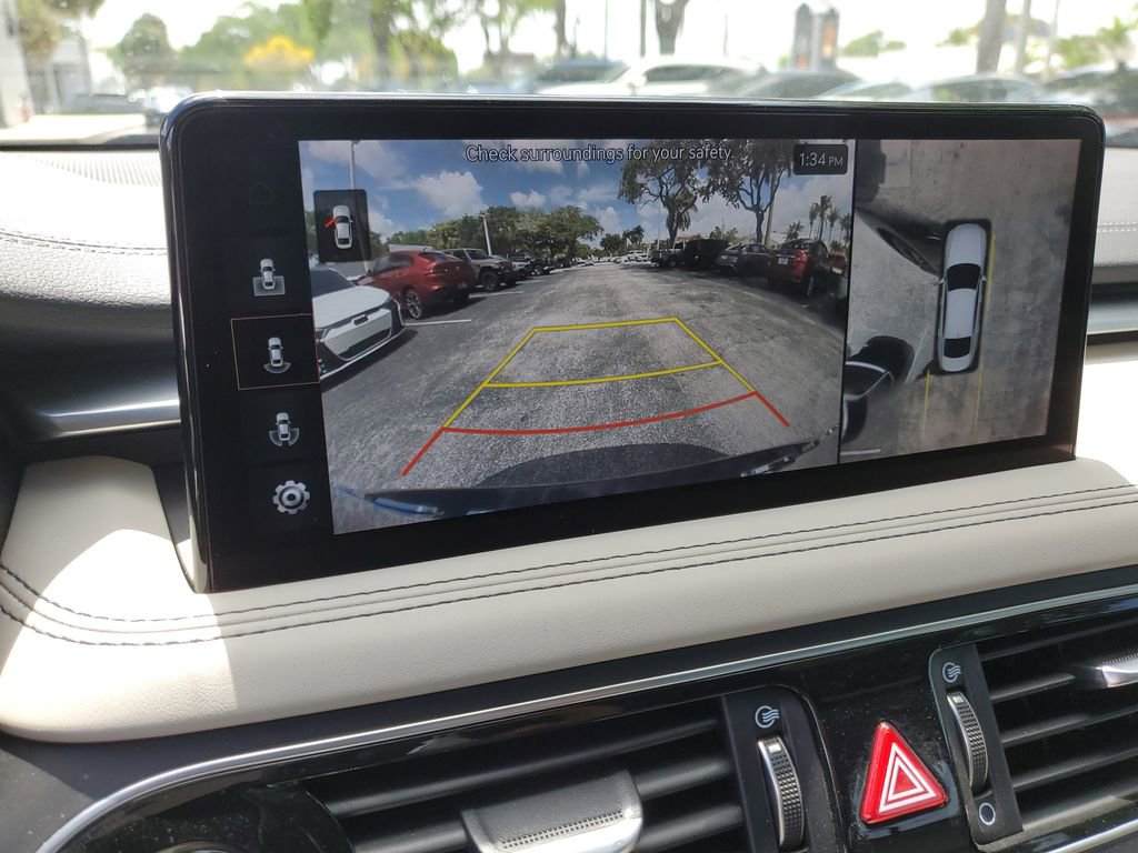 Used 2022 Genesis G70 3.3T image 29