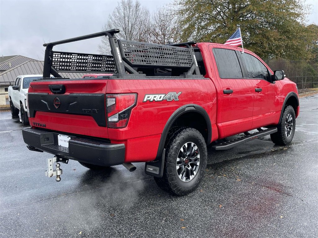 Used 2023 Nissan Titan PRO-4X w/ Pro-4x Convenience Package image 6
