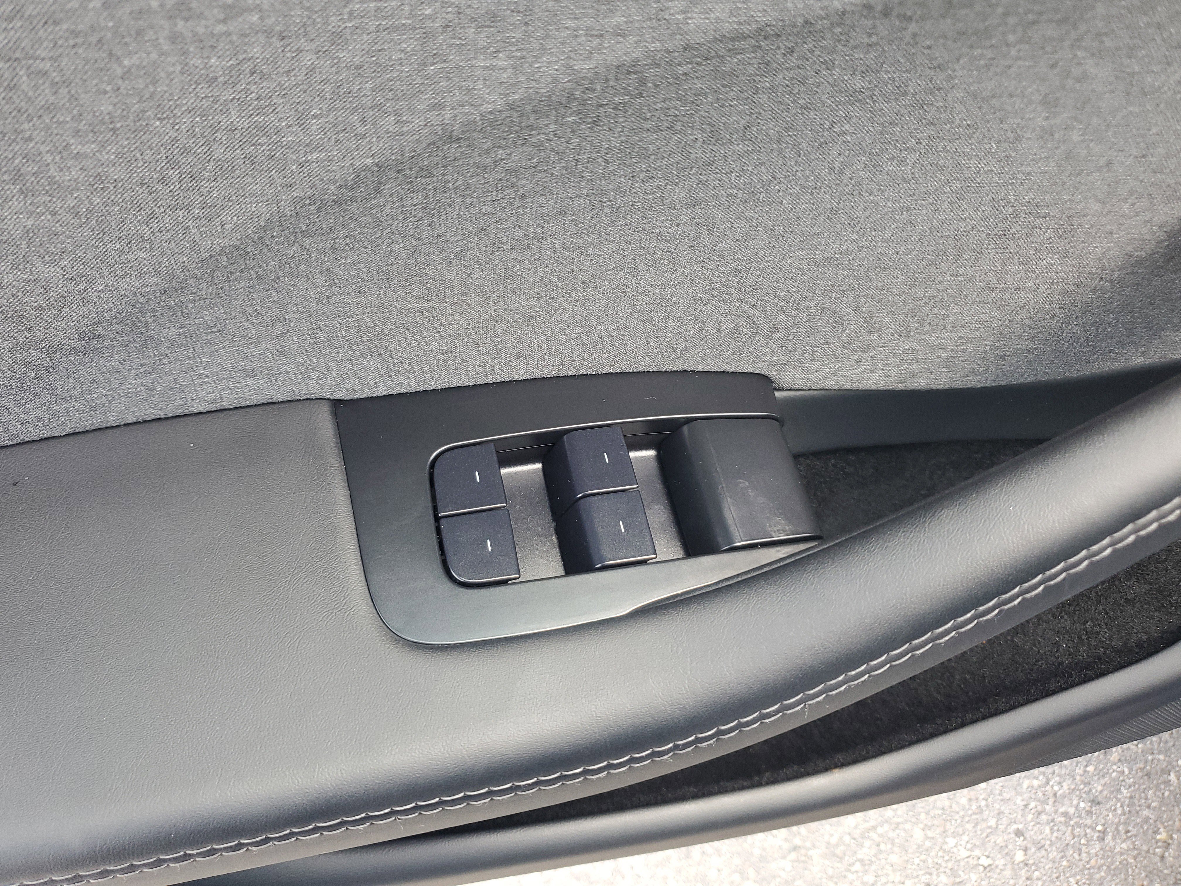 Used 2025 Tesla Model 3 Long Range RWD image 25