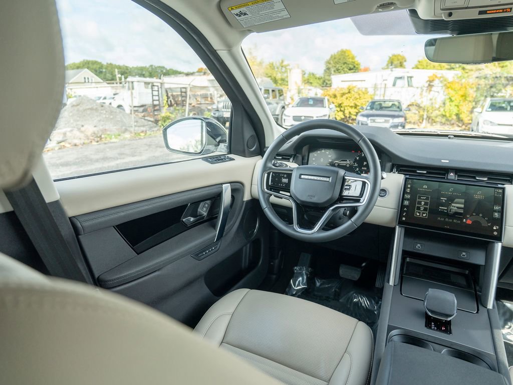 Certified 2025 Land Rover Discovery Sport S AWD/4WD image 18