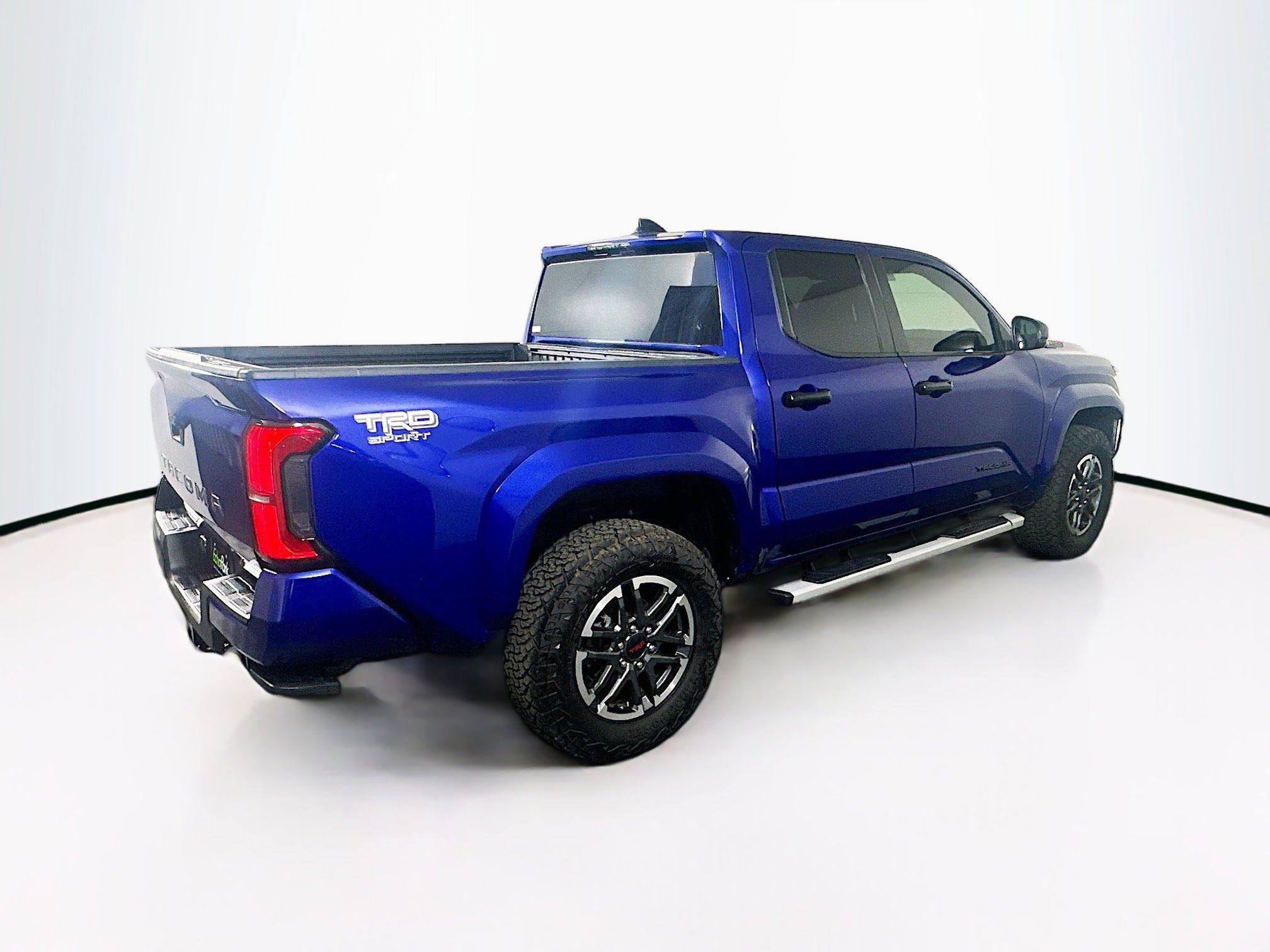 Used 2025 Toyota Tacoma TRD Sport image 9