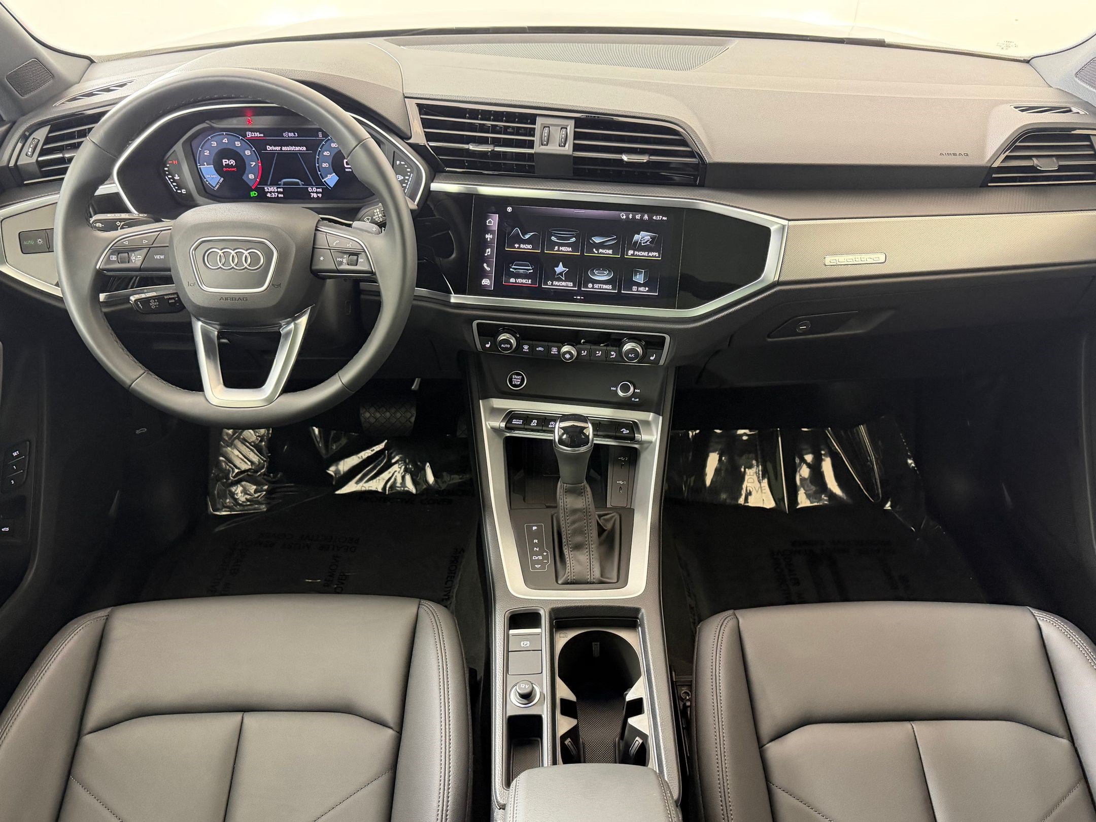 Certified 2025 Audi Q3 2.0T Premium w/ Convenience Package AWD/4WD image 17