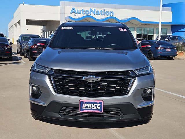 Used 2023 Chevrolet Traverse Premier w/ Redline Edition image 2