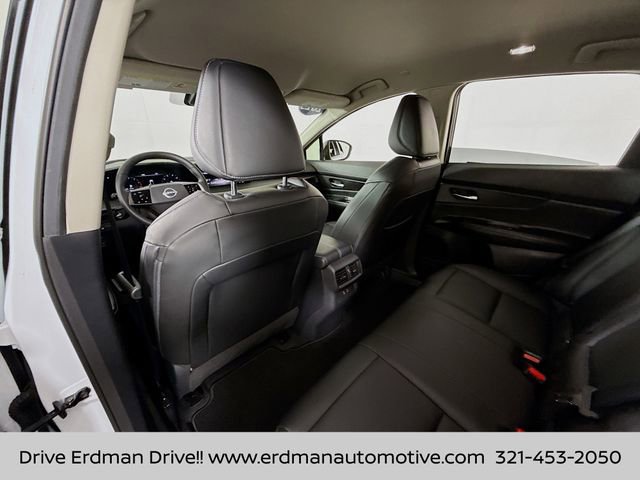 Certified 2025 Nissan Murano SV image 10