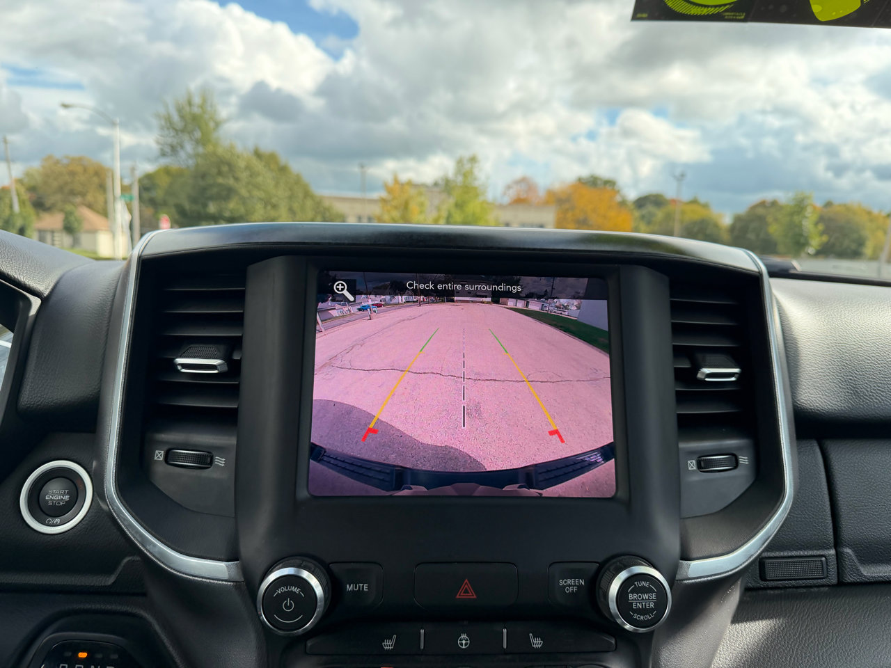 Used 2019 RAM 1500 Big Horn image 13