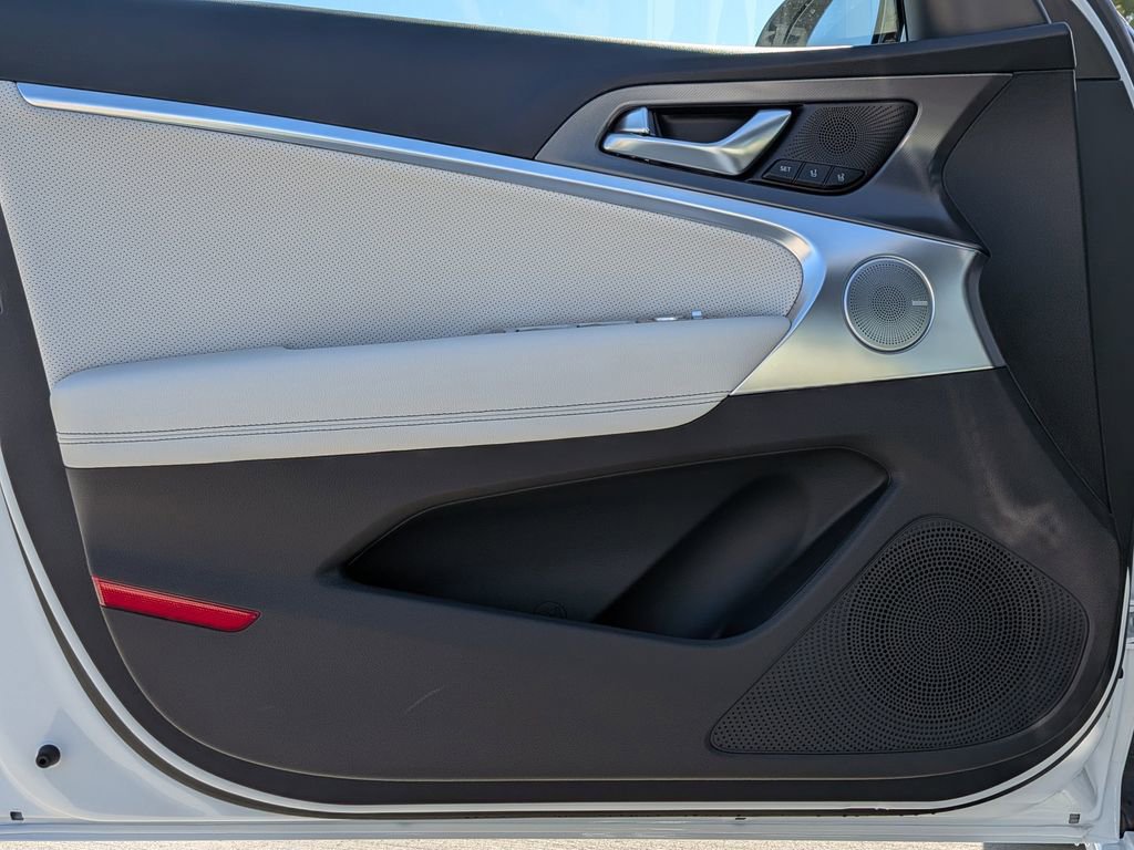 New 2026 Genesis G70 3.3T Sport Prestige RWD image 10