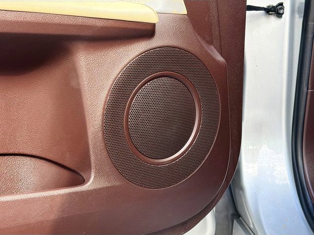 Used 2016 Lexus ES 300h w/ Luxury Package w/Wood Trim image 23