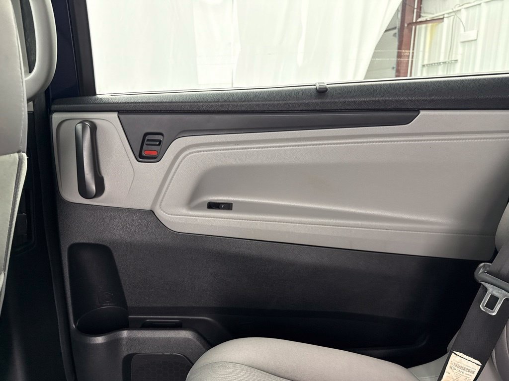 Used 2022 Honda Odyssey EX image 14