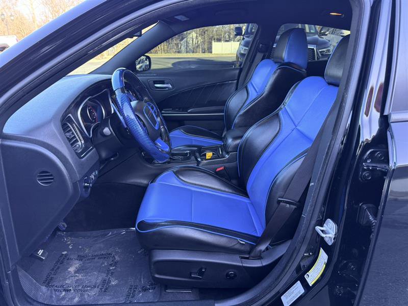 Used 2017 Dodge Charger R/T Scat Pack RWD image 23