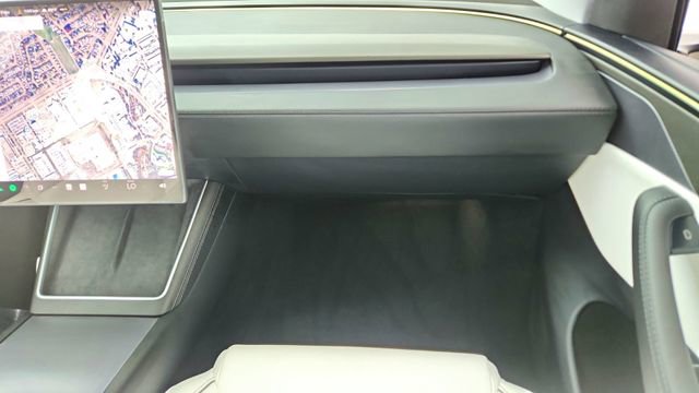 Used 2026 Tesla Model Y Performance AWD/4WD image 36