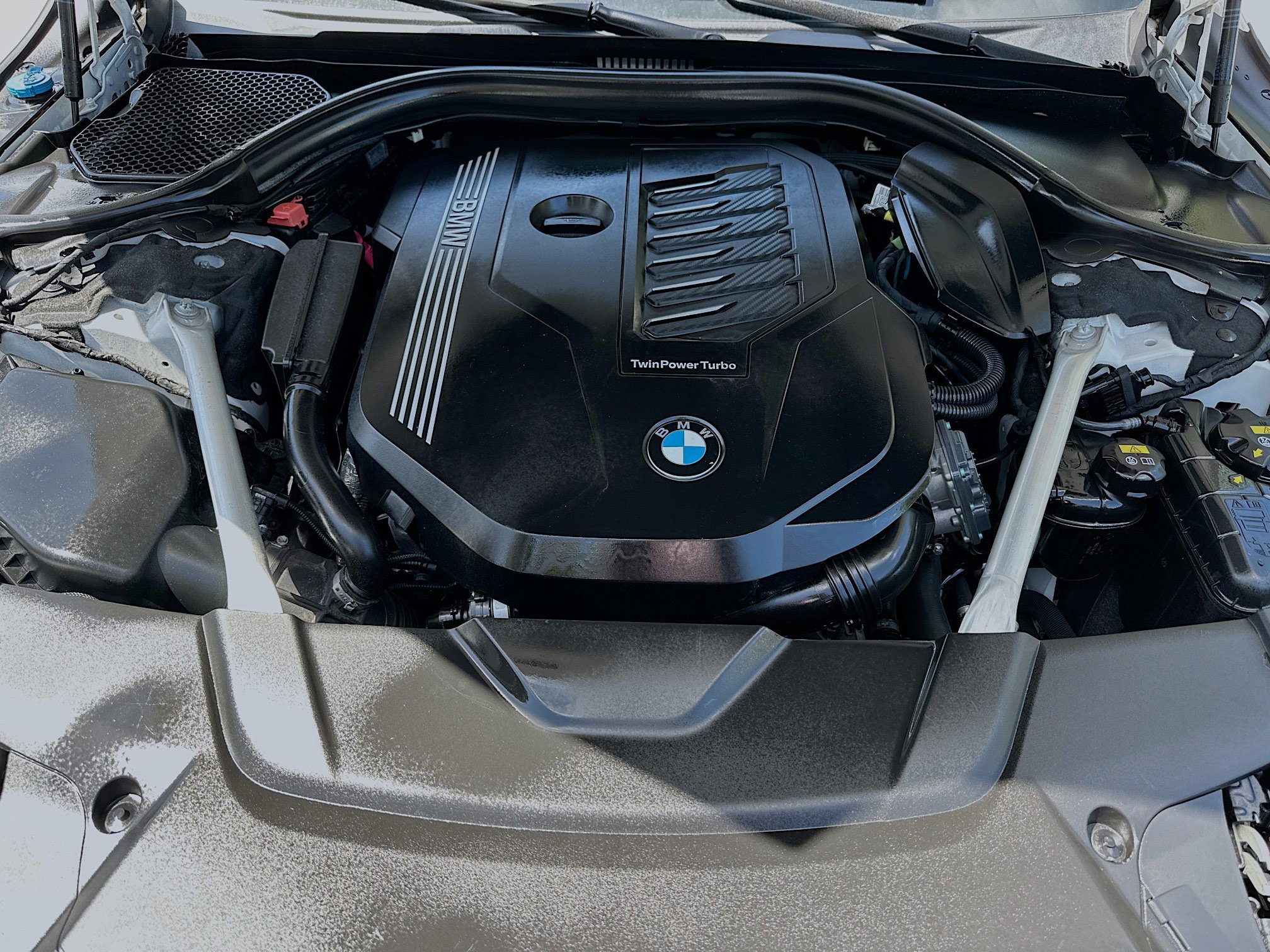 Used 2020 BMW 740i w/ M Sport Package image 34