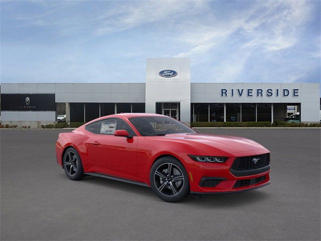 New 2025 Ford Mustang Coupe image 7