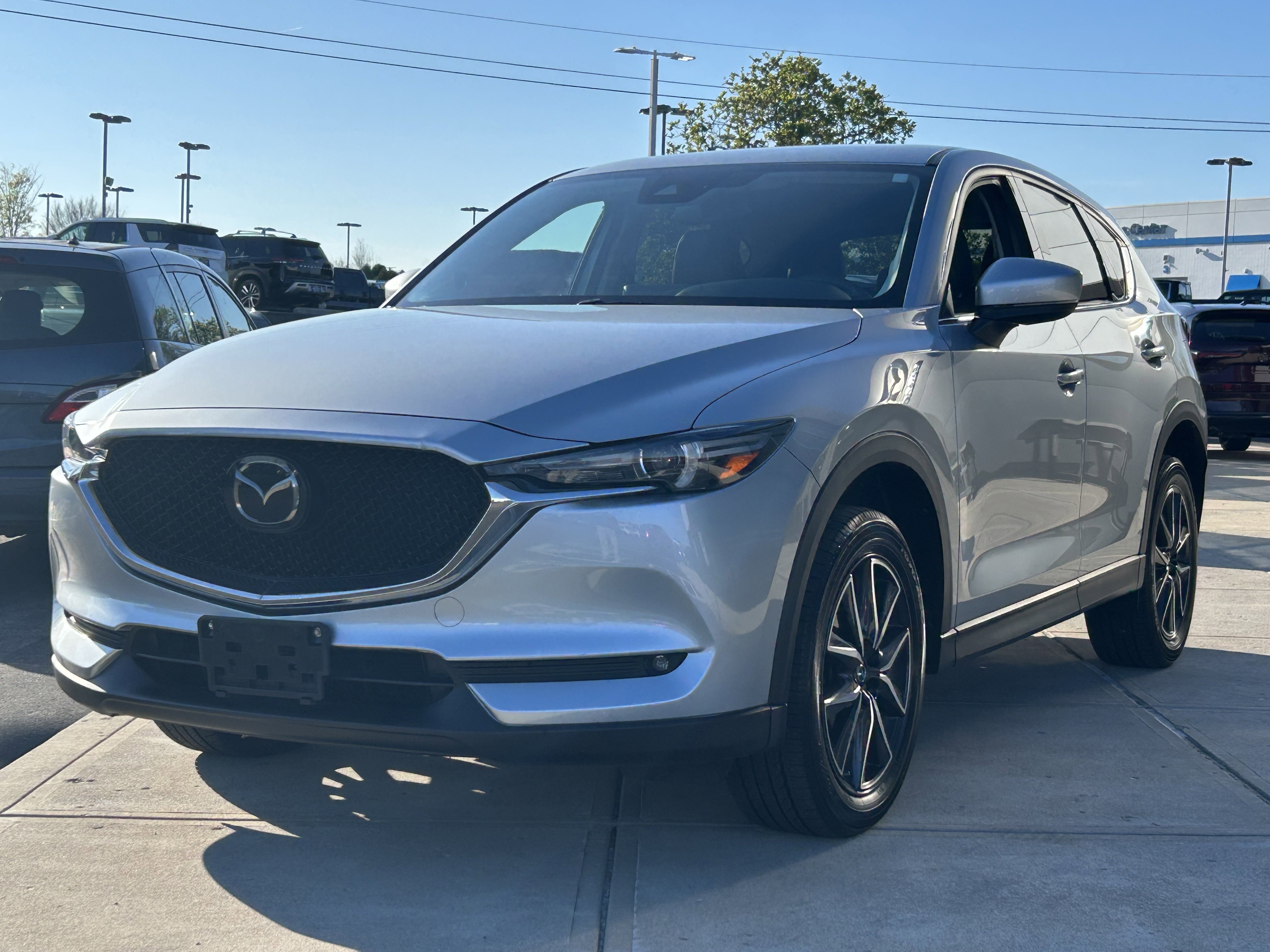 Used 2017 MAZDA CX-5 Grand Touring AWD/4WD image 3