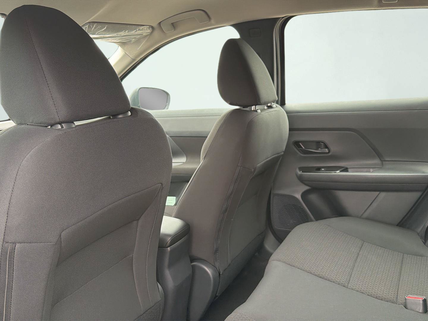 New 2027 Nissan Kicks S FWD image 27